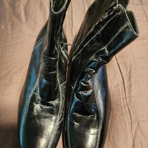 NEW PAIR OF FLORSHEIN BLACK LEATHER BOOTS', SIZE 11D